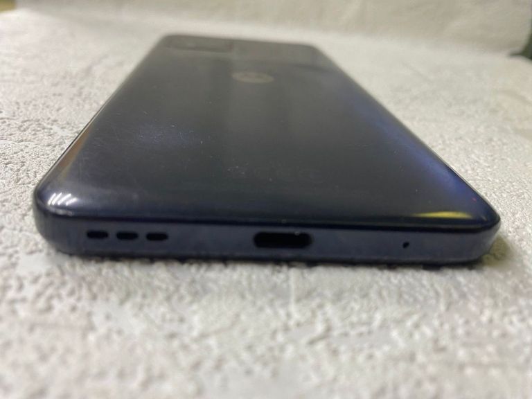 Motorola moto e13 2/64gb Код:01-200743055. Зображення 6