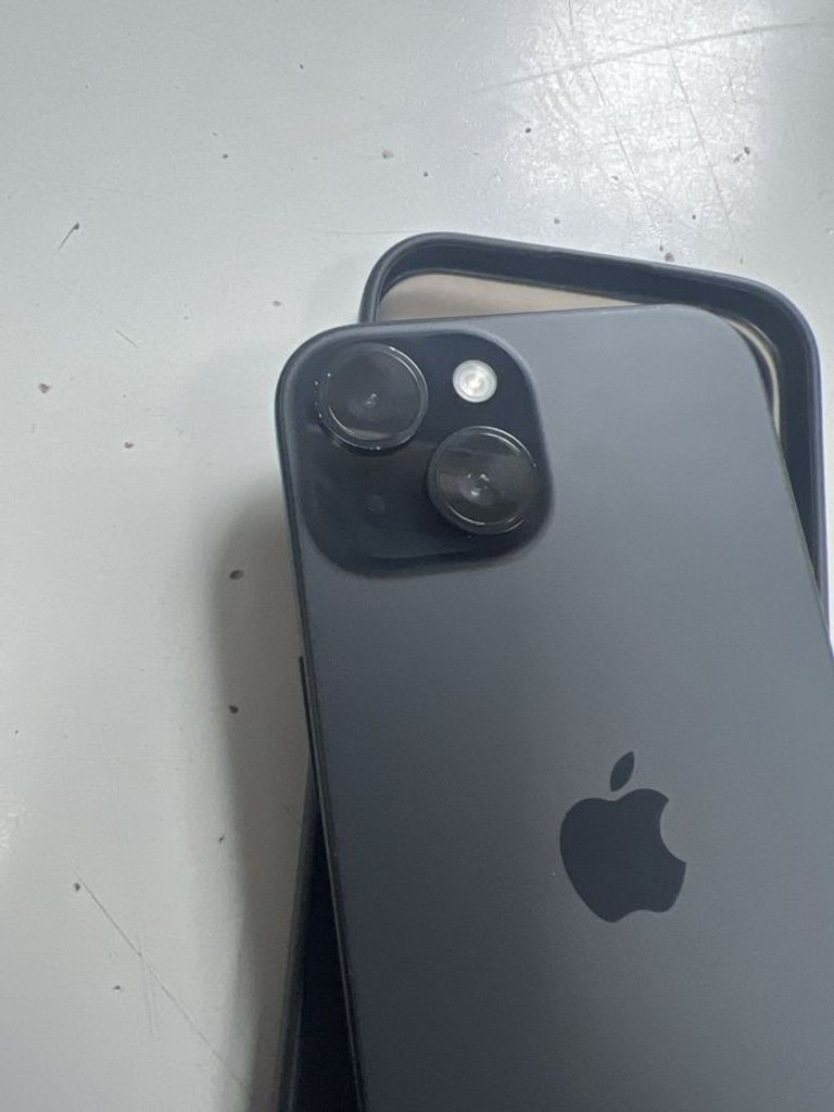 Дешиво Apple iPhone 15 128GB Green с ломбарда