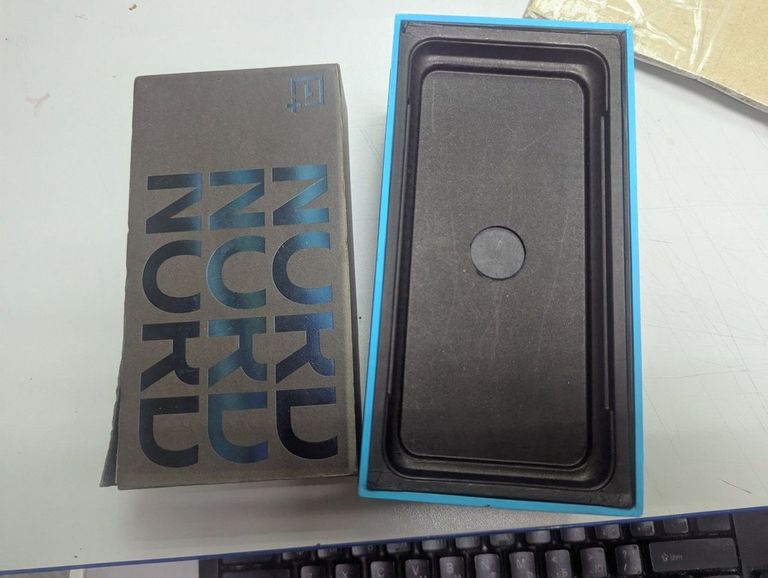 Распродажа Oneplus nord 2 5g 8/128gb, продавец Техноскарб