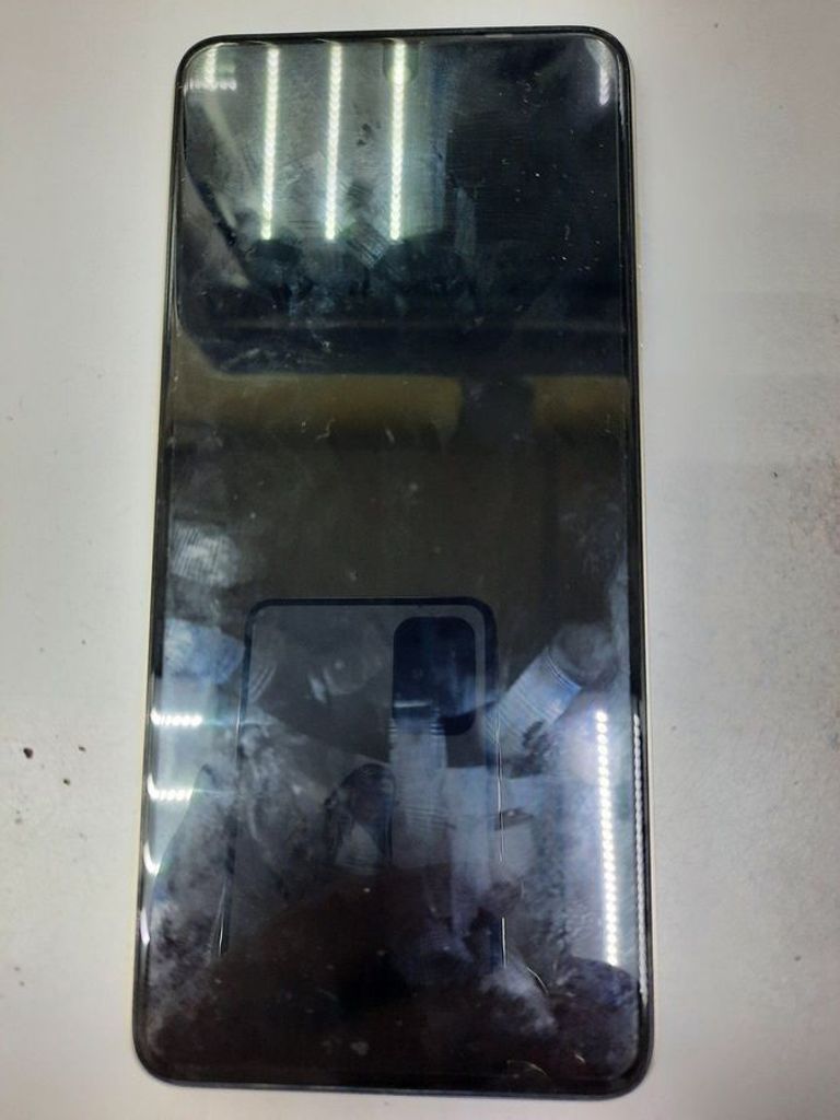 Дешево Tecno spark go 2024 bg6 4/64gb з ломбарду