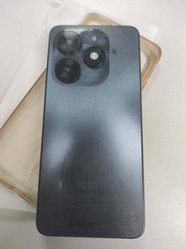Купити Tecno spark 20c bg7n 4/128gb Б/У