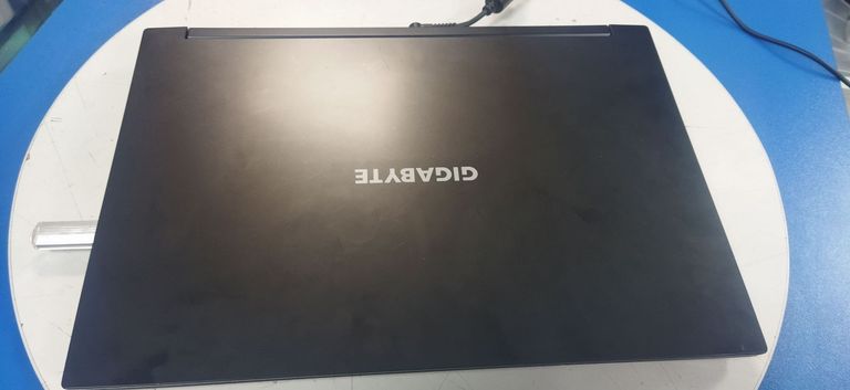 Gigabyte 15/core i5-11400h ddr4/16gb ddr4/hdd *відсутній/ssd 500 gb/geforce rtx3050 4gb Код:01-200796832. Изображение 5