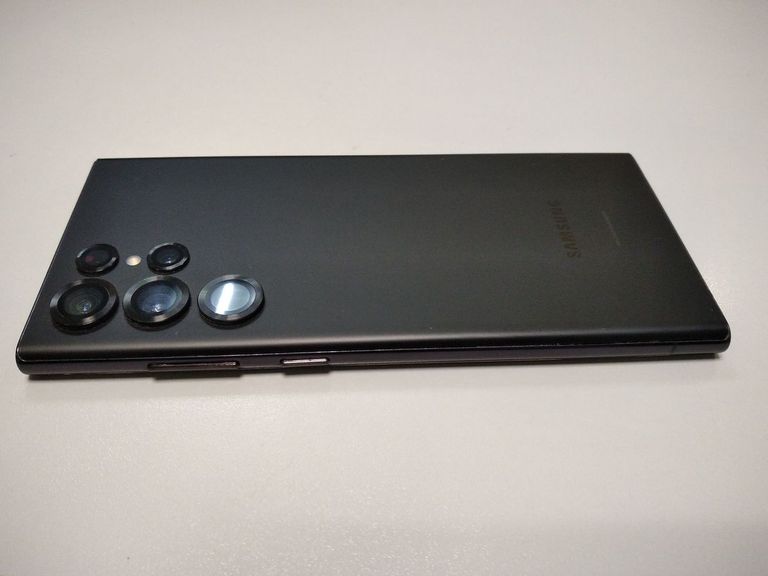 Купить Samsung galaxy s22 ultra sm-s908b 12/256gb Б/У