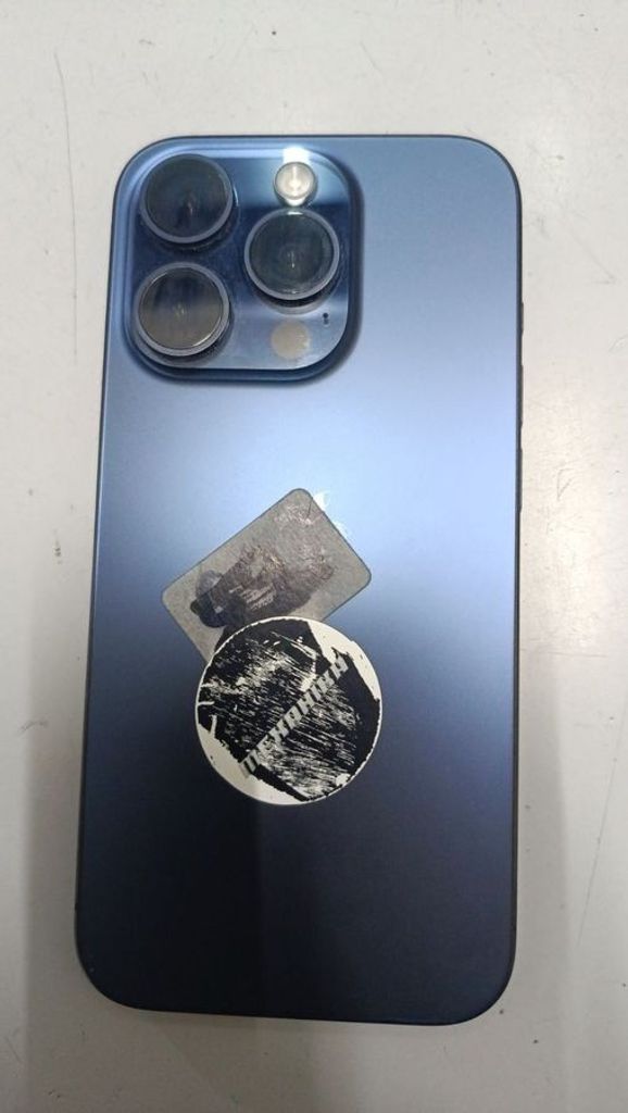 Дешево Apple iPhone 15 Pro 128GB eSIM Black Titanium з ломбарду