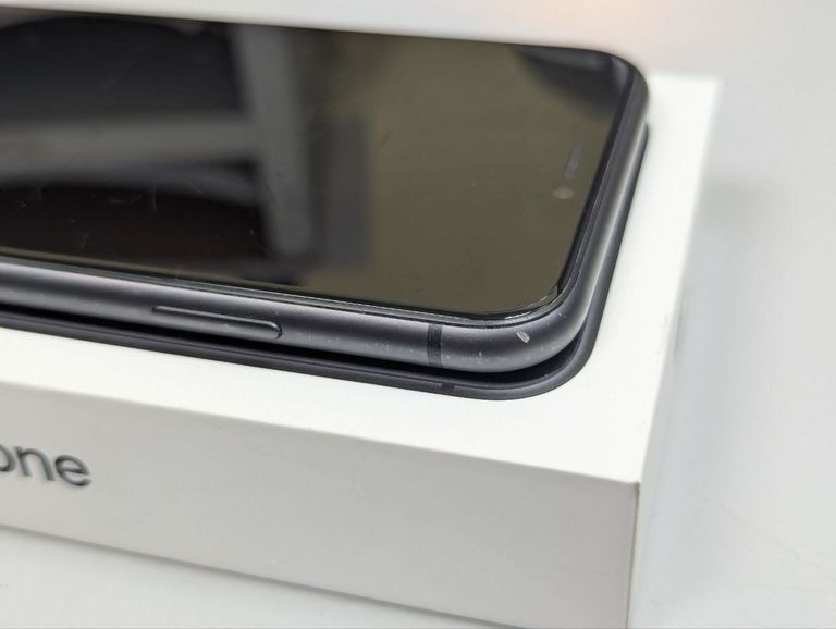 Apple iPhone 11 128GB Black (MWLE2) Код:01-200804286. Зображення 9