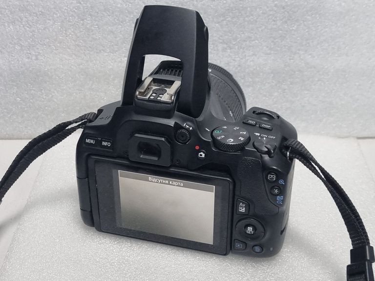 Объявление Canon eos 250d kit 18-55mm ef-s is stm Б/У