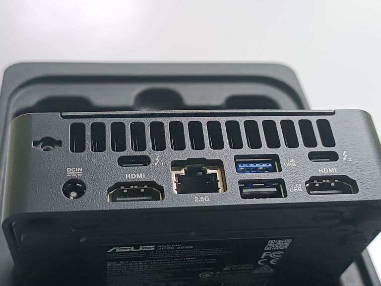 Дешиво Asus nuc pro/ nuc14rvk / core i3 100u/ ram16gb/ ssd256gb с ломбарда