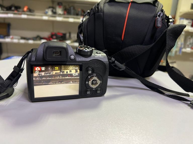 Купить Fujifilm finepix s3400 Б/У
