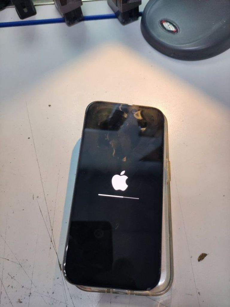 Купить Apple iphone 15 pro 128gb Б/У