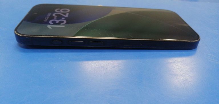 Apple iphone 16 pro 256gb Код:01-200821415. Зображення 8