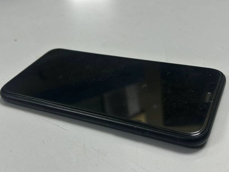 Apple iphone xr 128gb Код:01-200821477. Зображення 6