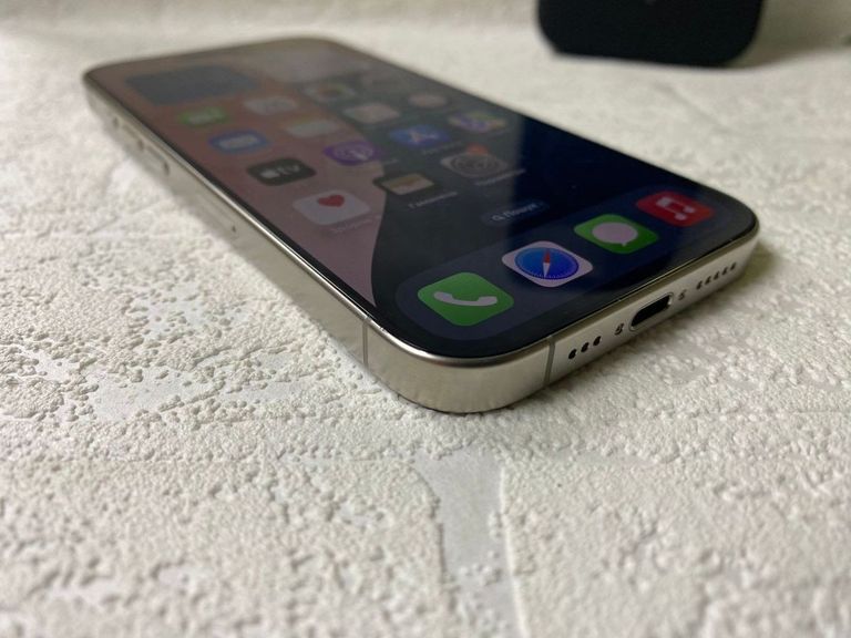 Apple iphone 15 pro 128gb Код:01-200826175. Зображення 6