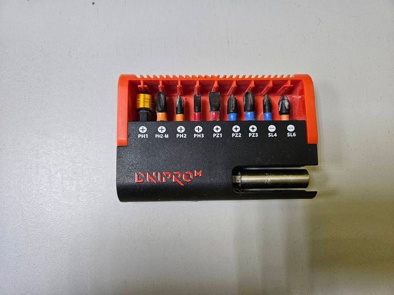 Розпродаж Dnipro-M cd-12q + 2 акб + зп, продавець Техноскарб