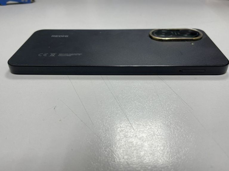 Дешиво Xiaomi redmi a5 3/64gb с ломбарда