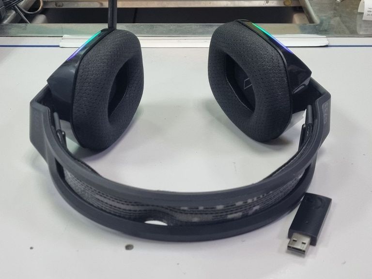 Дешево Logitech g733 lightspeed wireless rgb з ломбарду