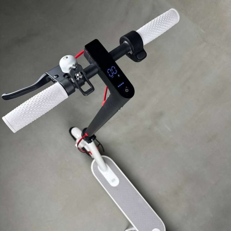 Купить Sns MiniRobot m365 White Б/У