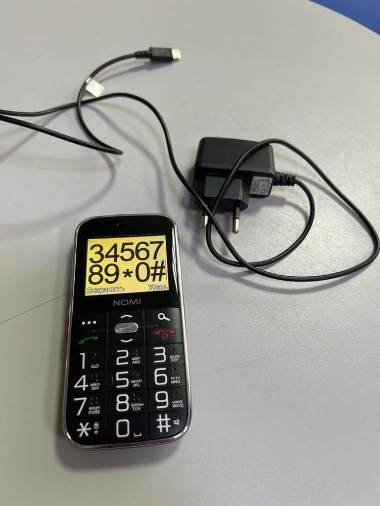 Купить Nomi i220 Red Б/У