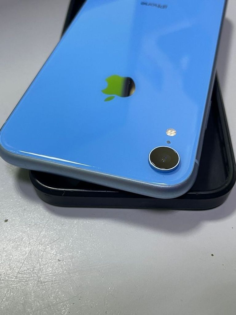 Apple iphone xr 128gb Код:01-200862879. Изображение 5