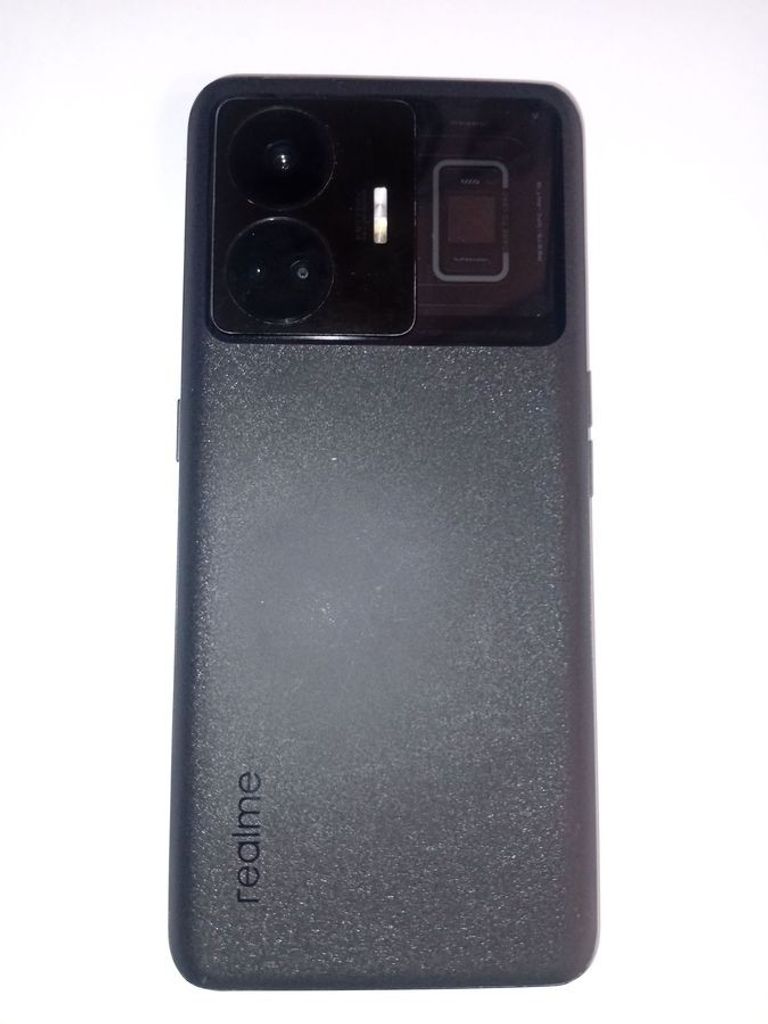 Оголошення Realme gt3 16/1tb Б/У