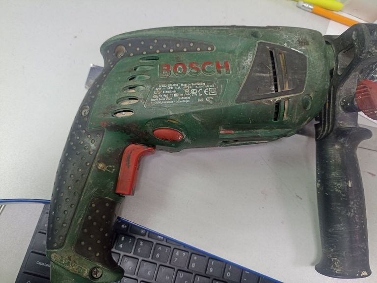 Дешево Bosch psb 1000 rca з ломбарду