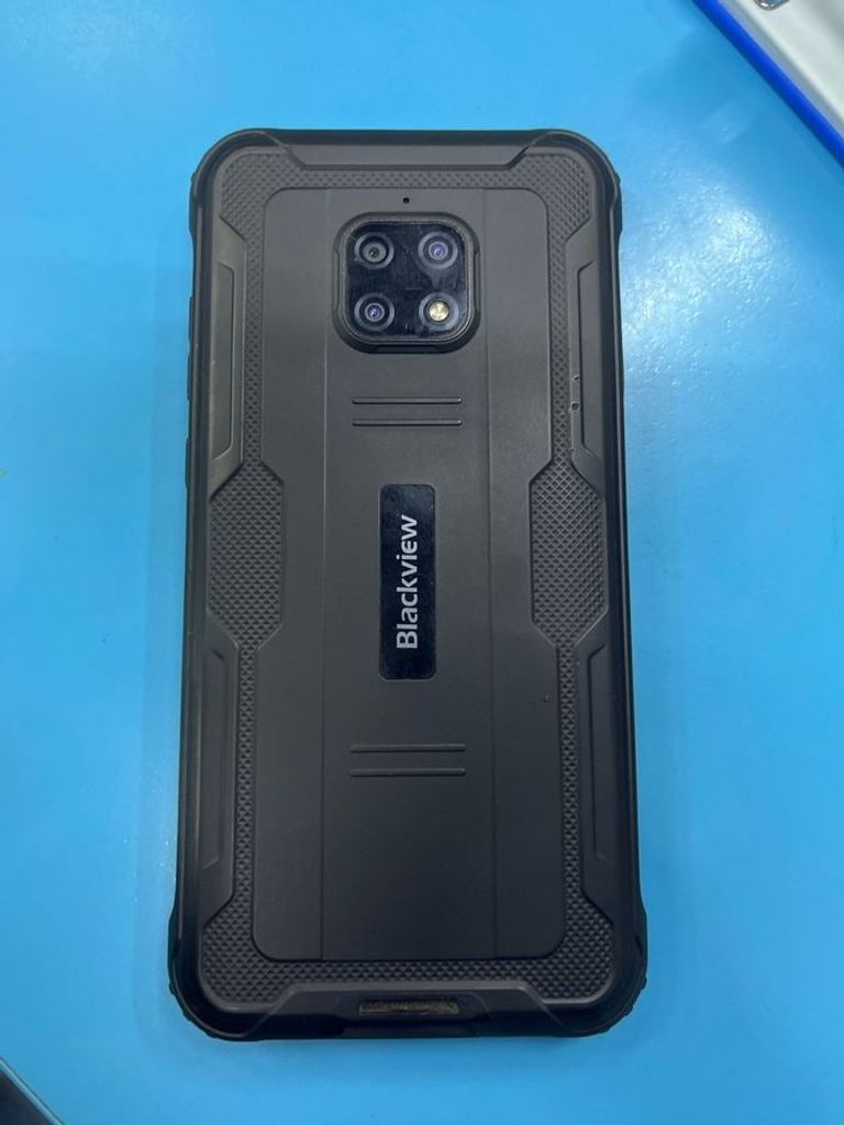 Дешево Blackview BV4900 Pro 4/64GB Black з ломбарду