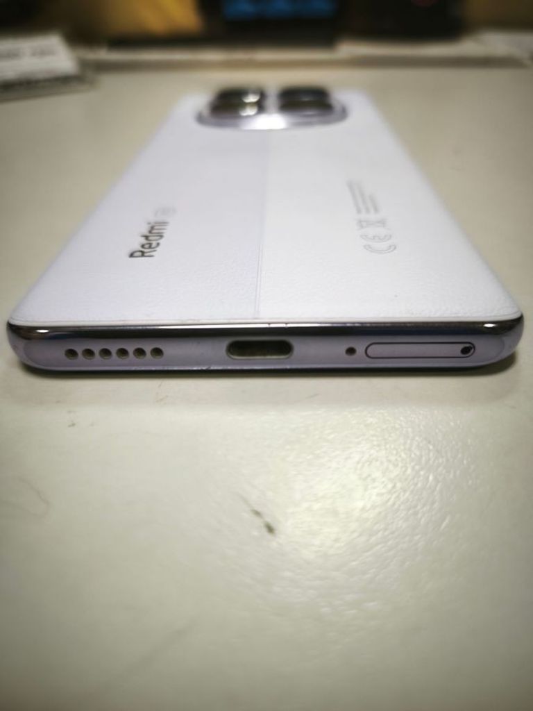 Xiaomi redmi note 14 pro+ 5g 8/256gb Код:01-200873943. Изображение 5