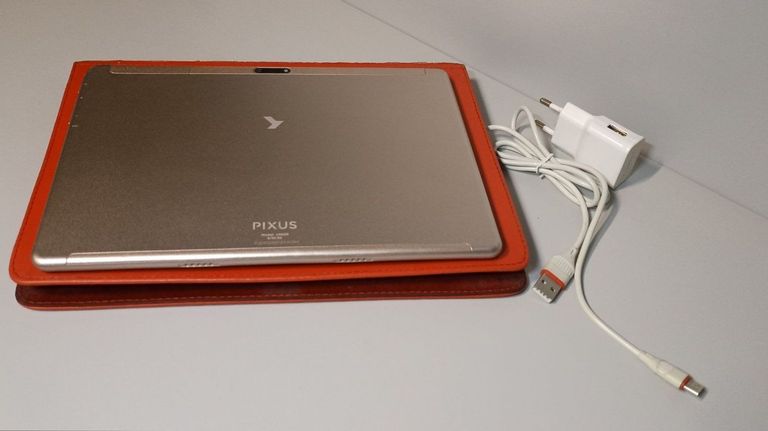 Купити Pixus joker 3/32gb lte Б/У