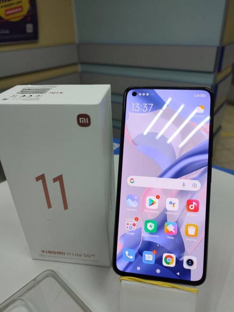 Купить Xiaomi 11 lite 5g ne 8/128gb Б/У