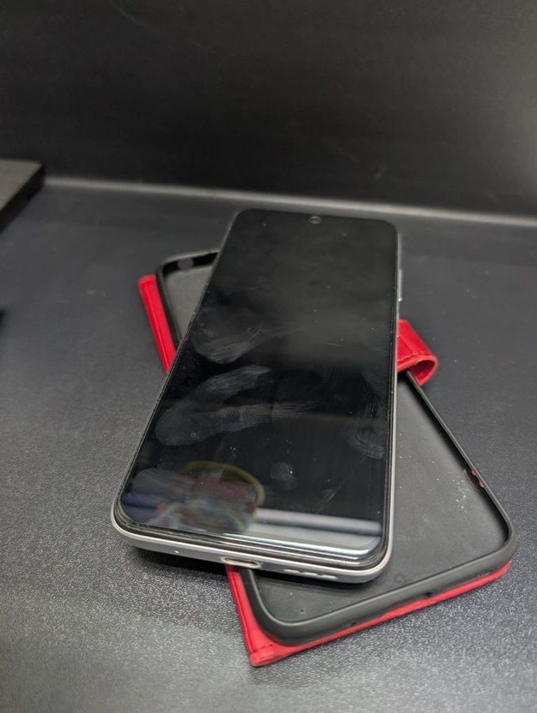 Дешево Xiaomi redmi 10 4/128gb з ломбарду