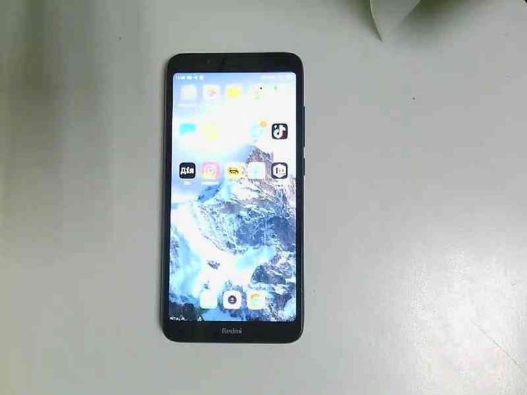 Купити Xiaomi Redmi 7a 2/32GB Black Б/У