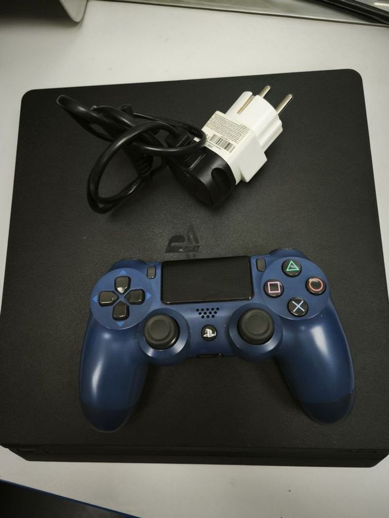 Купити Sony playstation 4 slim 500gb Б/У