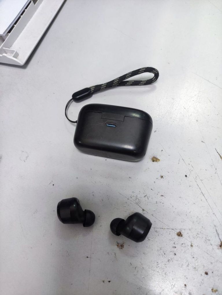 Купить Anker soundcore a25i Б/У