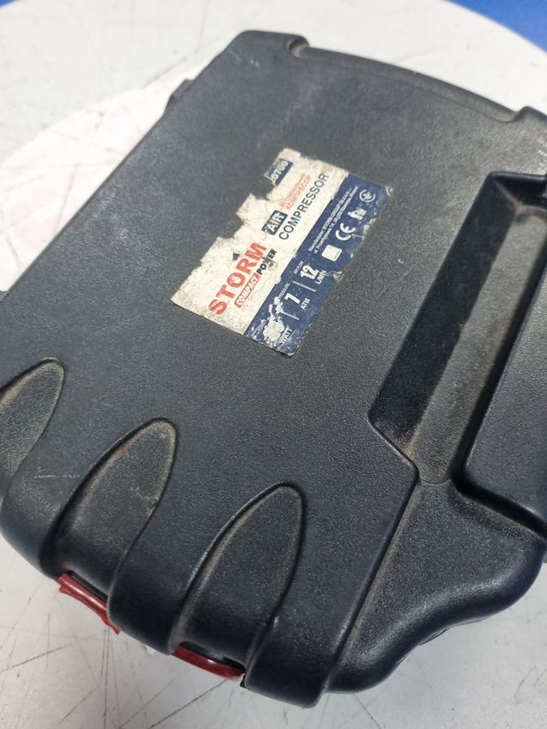 Оголошення Storm Compact Power 20700 Б/У