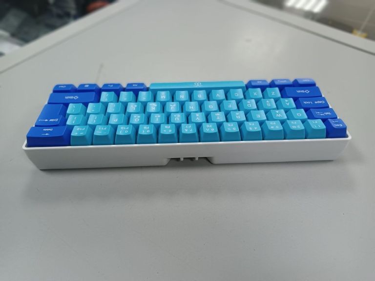 Оголошення Snpurdiri v800 Б/У