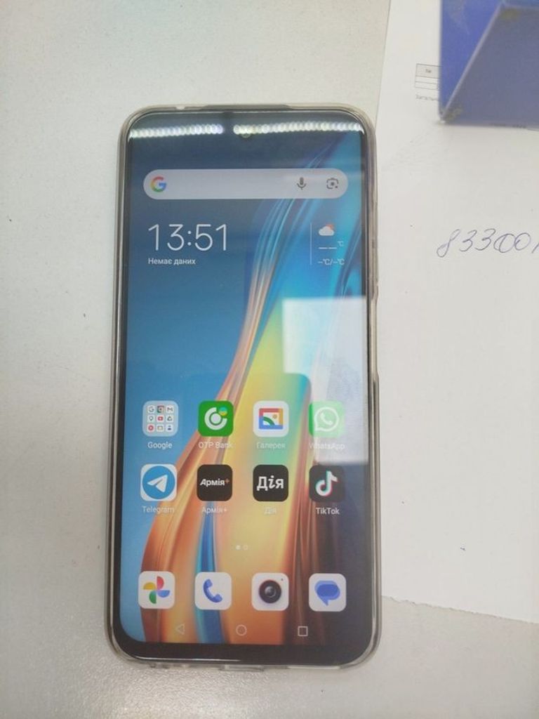 Купити Zte Nubia V70 8/256GB Gray Б/У