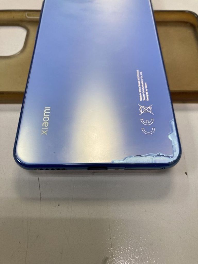 Дешево Xiaomi mi-11 lite 6/128gb з ломбарду