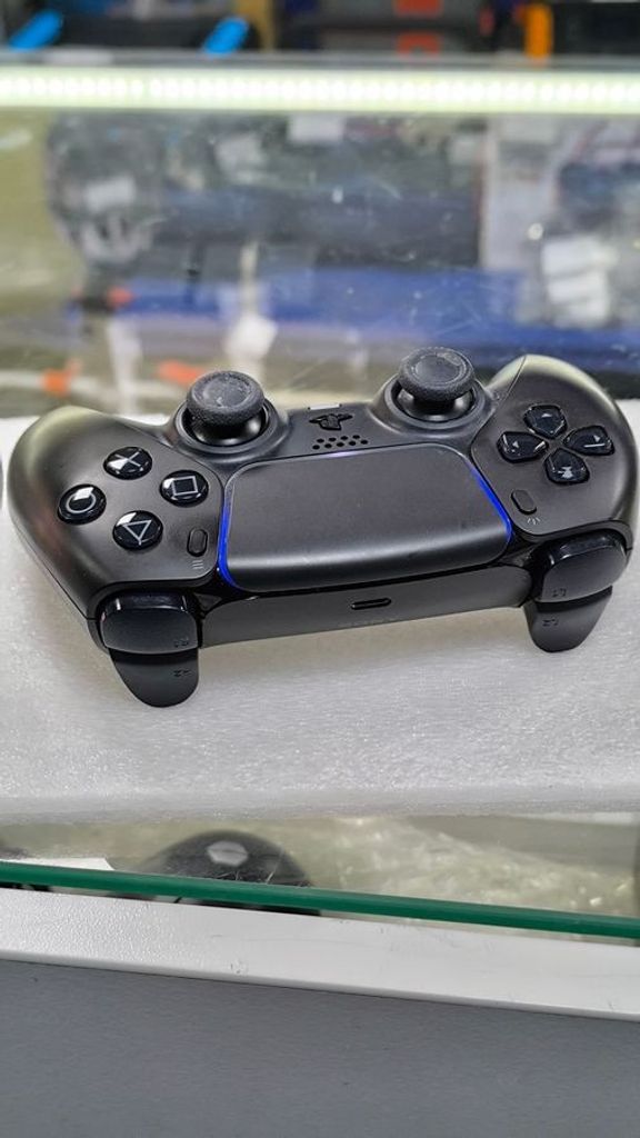 Купити Sony DualSense Black Б/У