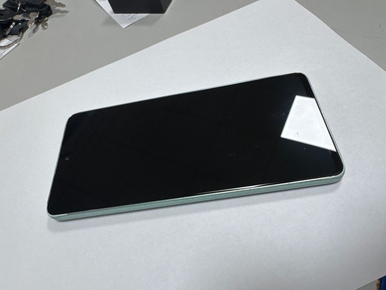 Дешево Samsung galaxy a73 5g 8/256gb з ломбарду