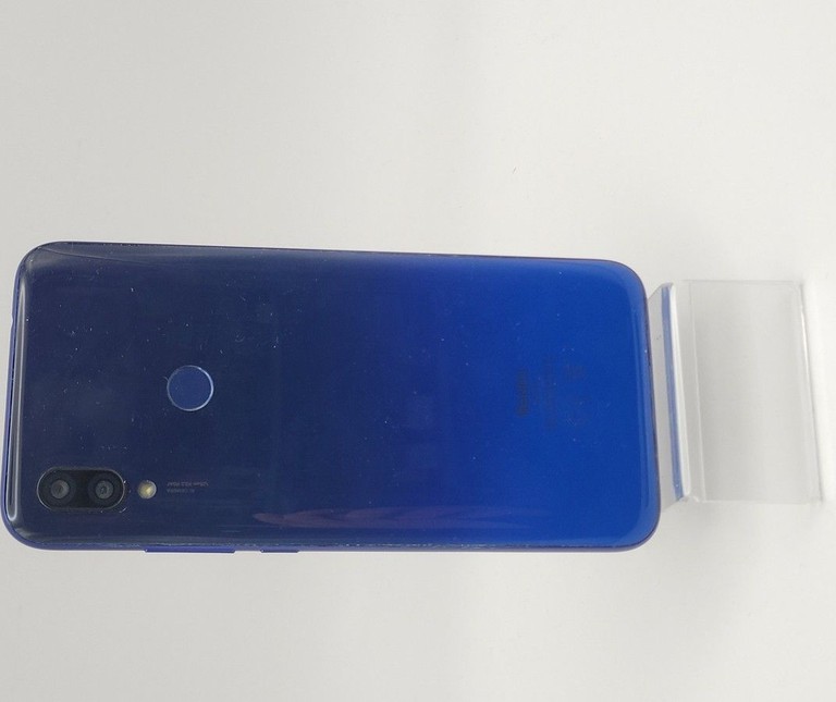 Розпродаж Xiaomi Redmi 7 4/64GB Blue, продавець Техноскарб