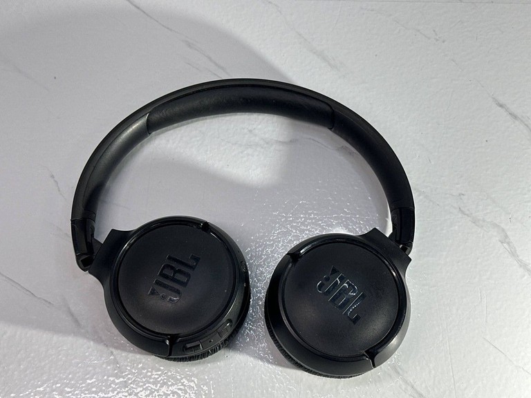Купить Jbl tune 520bt Б/У