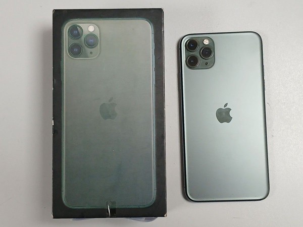 Купить Мобильный телефон Apple iphone 11 pro max 64gb дешиво в