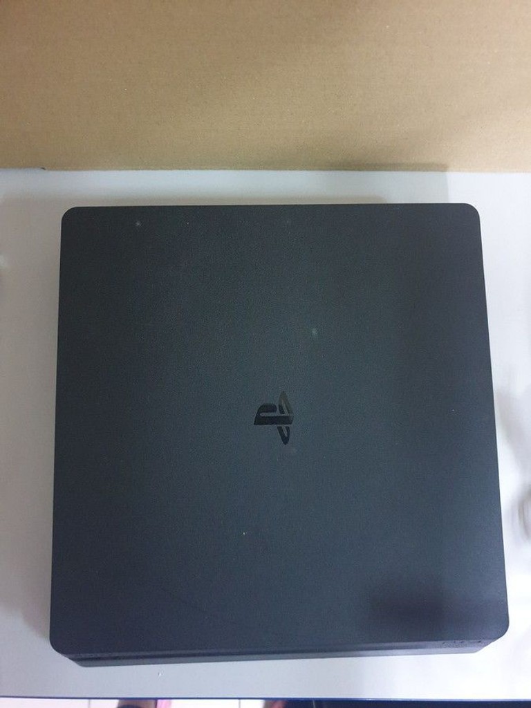 Дешево Sony playstation 4 slim 500gb з ломбарду