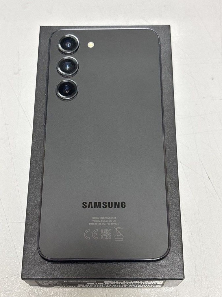 Объявление Samsung galaxy s23 8/128gb Б/У