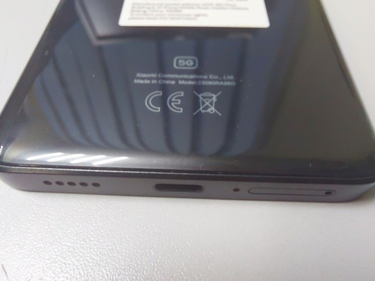Дешево Xiaomi redmi note 13 pro+ 5g 8/256gb з ломбарду