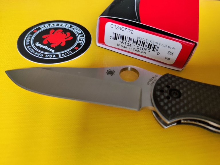 Оголошення Spyderco Bradley Folder 2 Б/У