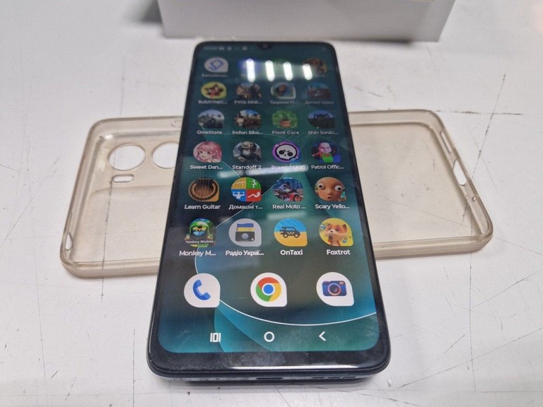 Дешево Motorola moto g06 4g 4/256gb з ломбарду
