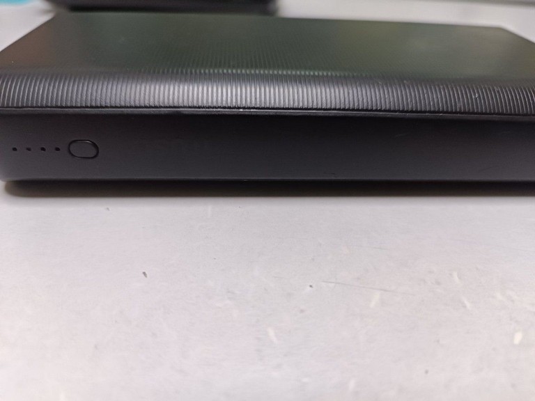 Дешево Trust 20000mah з ломбарду