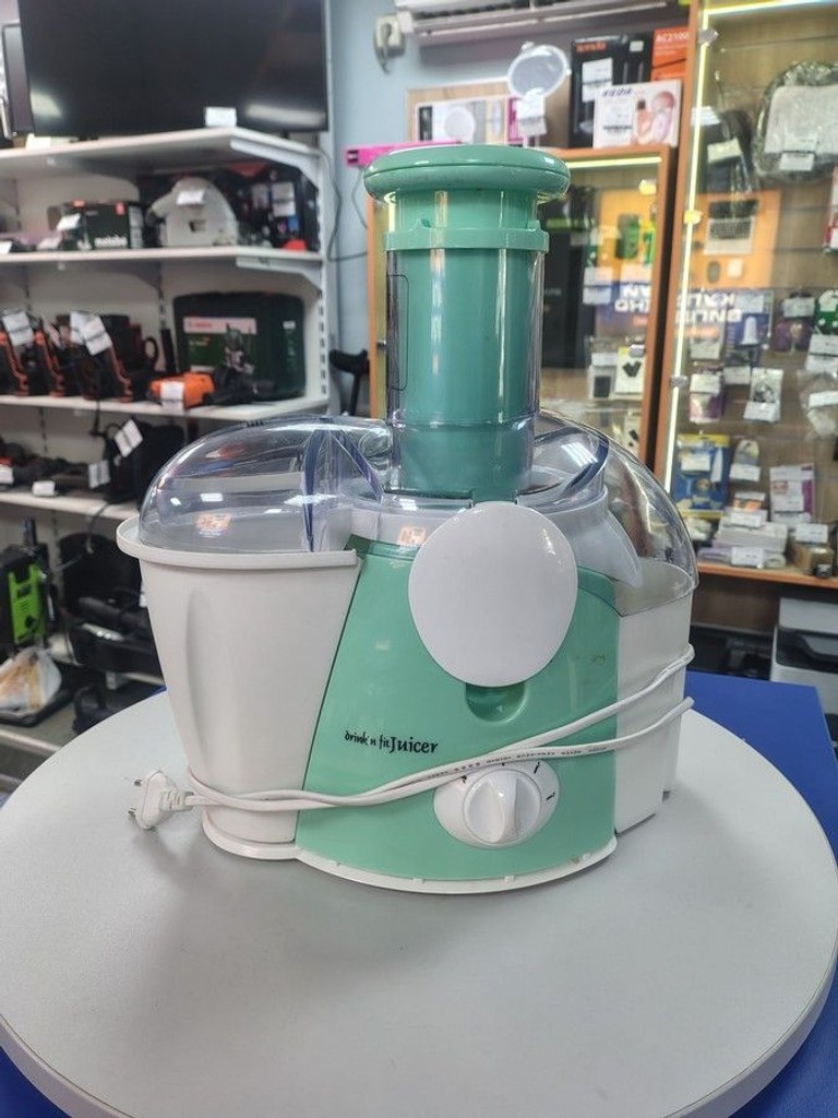 Купить Drink'n Fit Juicer amr800k Б/У
