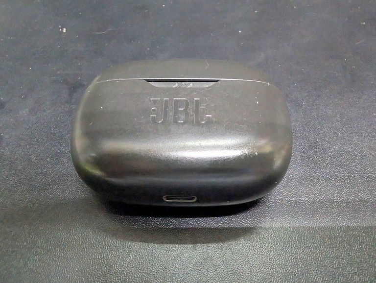 Оголошення Jbl wave beam Б/У
