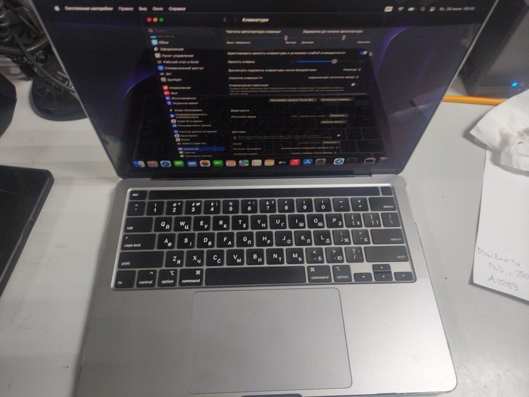 Купить Apple macbook pro/13.3/ core i5 1,4ghz/ ram8gb/ ssd256gb/ iris plus 645/ retina, truetone, touch bar Б/У